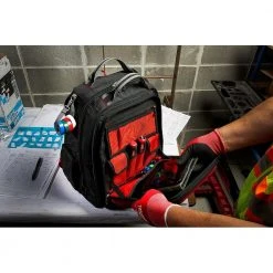 Milwaukee 15 in. PACKOUT Backpack with 15 in. Tote 25 Milwaukee 15 in. PACKOUT Backpack with 15 in. Tote -Tool Storage Online Shop red milwaukee modular tool storage systems 48 22 8301 48 22 8315 44 1000