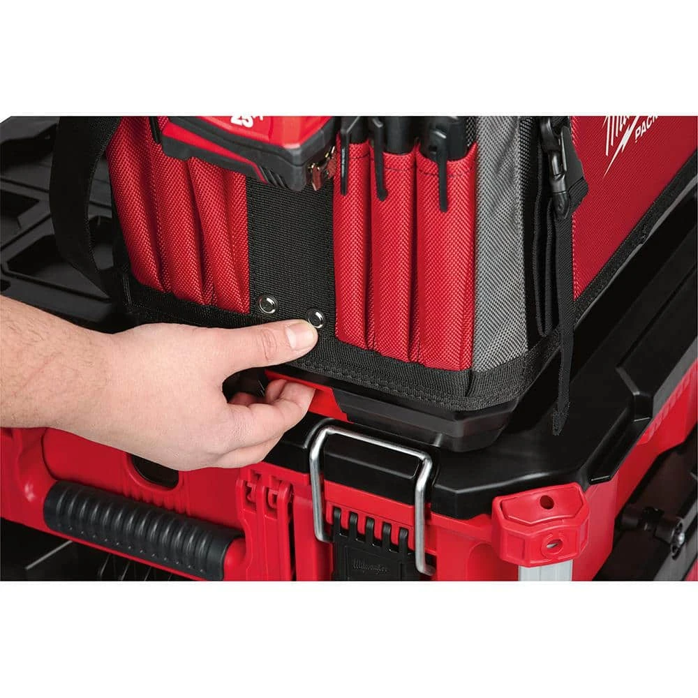 Milwaukee 15 in. PACKOUT Tote with Tool Bag 10 Milwaukee 15 in. PACKOUT Tote with Tool Bag - Image 8