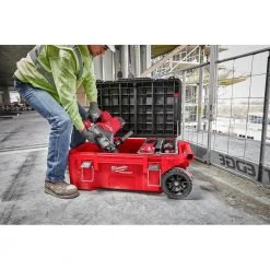 Milwaukee PACKOUT 38 in. Rolling Tool Chest -Tool Storage Online Shop red milwaukee modular tool storage systems 48 22 8428 31 1000