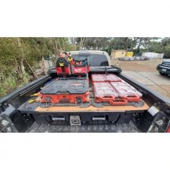 Milwaukee PACKOUT 11-Compartment Low-Profile Impact Resistant Portable Small Parts Organizer 18 Milwaukee PACKOUT 11-Compartment Low-Profile Impact Resistant Portable Small Parts Organizer -Tool Storage Online Shop red milwaukee modular tool storage systems 48 22 8431 66 1000