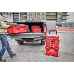 Milwaukee PACKOUT 22 in. Modular 3-Drawer Tool Box with Metal Reinforced Corners 22 Milwaukee PACKOUT 22 in. Modular 3-Drawer Tool Box with Metal Reinforced Corners -Tool Storage Online Shop red milwaukee modular tool storage systems 48 22 8443 77 1000 1