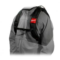 Milwaukee Jobsite Backpack with Fastback Knives (2-Pack) -Tool Storage Online Shop red milwaukee tool bags 48 22 8200 48 22 1503 31 1000