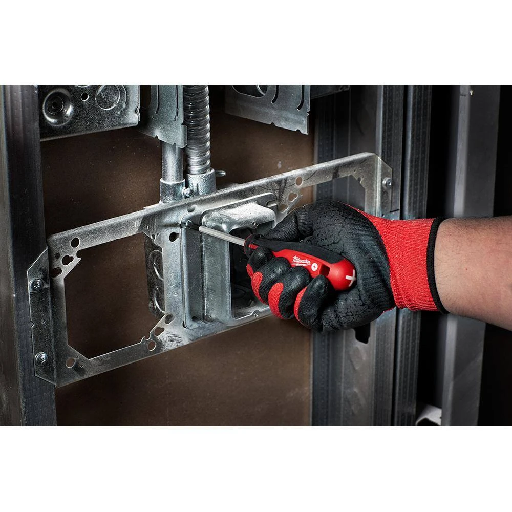 Milwaukee Adjustable Electricians Work Belt with 6-Piece Screwdriver Set 9 Milwaukee Adjustable Electricians Work Belt with 6-Piece Screwdriver Set - Image 7