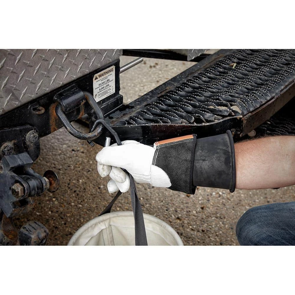 Milwaukee 12 in. Canvas Utility Bucket Tool Bag 9 Milwaukee 12 in. Canvas Utility Bucket Tool Bag - Image 7